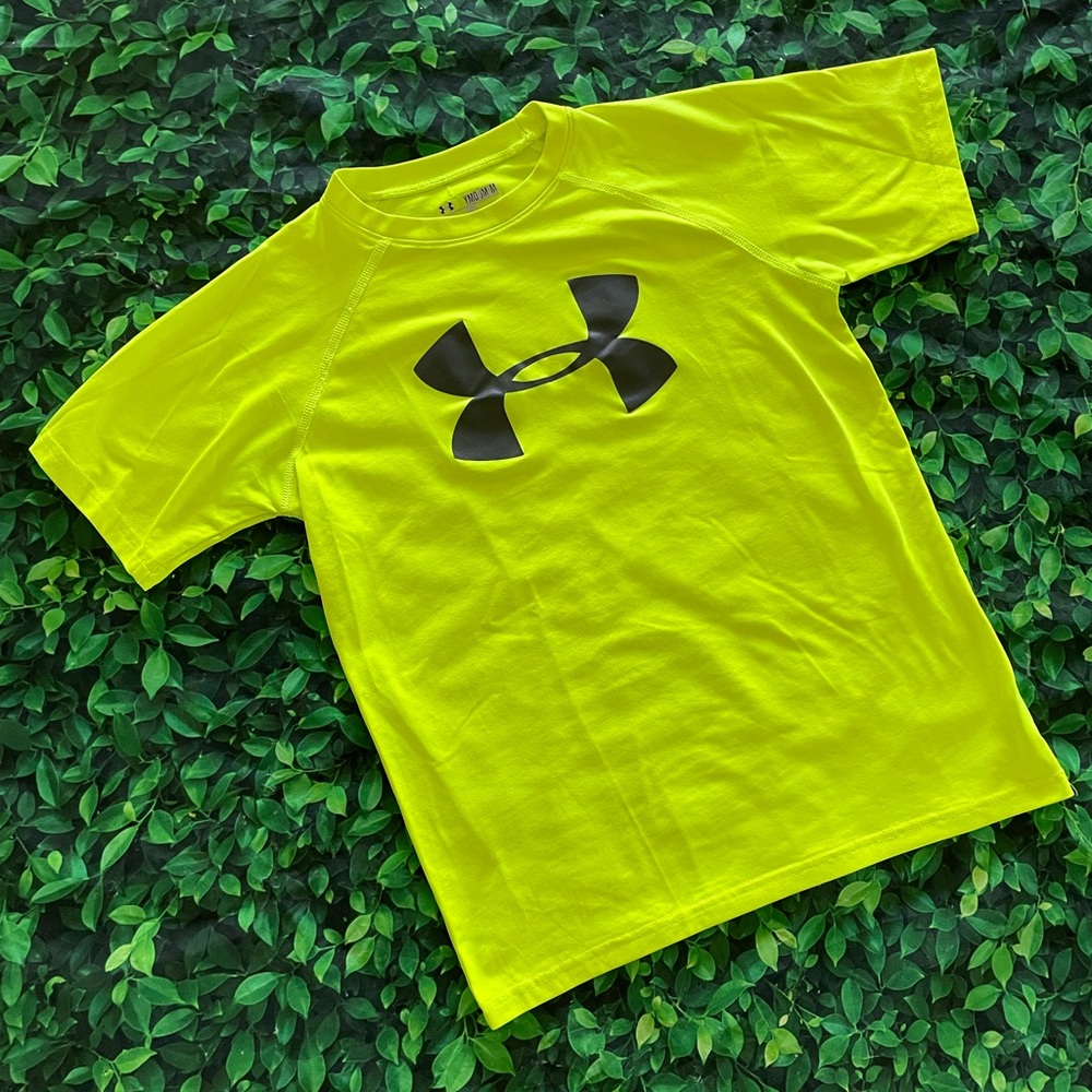 Boys Under Armour t-shirt | youth medium | YMD